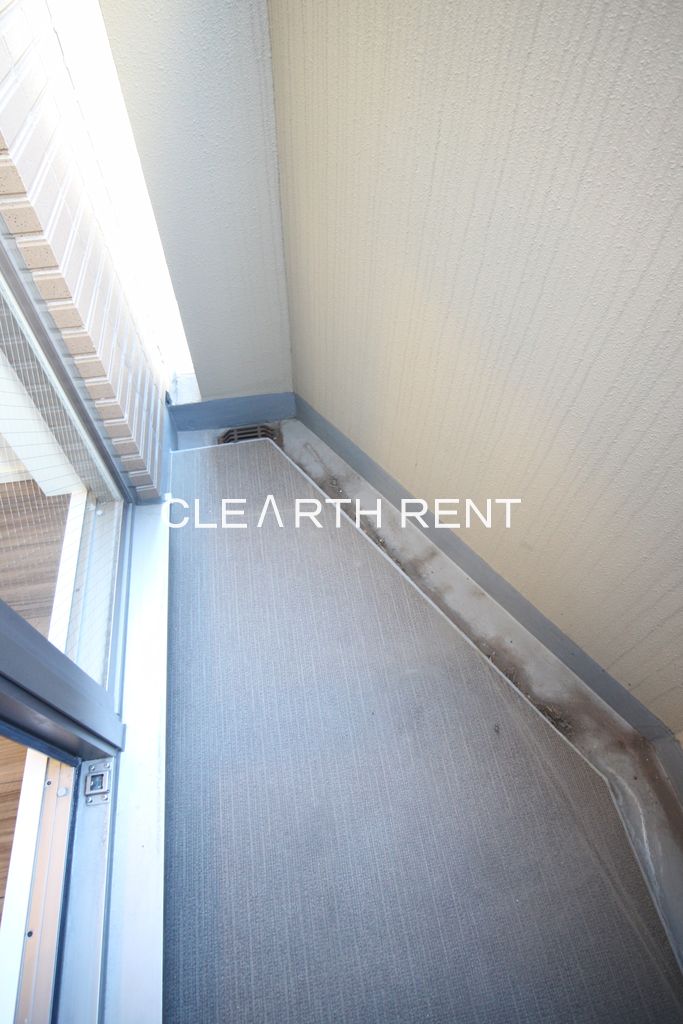 コンシェリア新橋 ＭＡＳＴＥＲ’Ｓ ＶＩＬＬＡ 室内用物干し金具付き