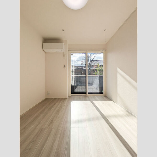 D-ROOM PREMIUM 多磨霊園駅101号室 居室