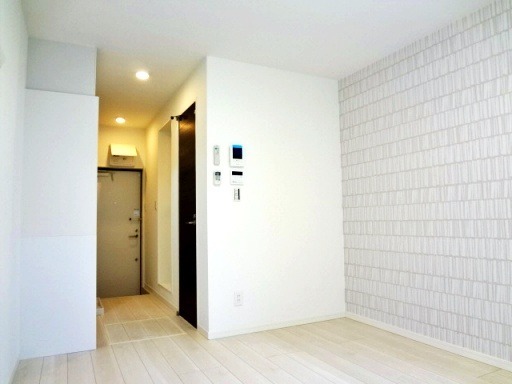 サイドガレージ矢部 新築時の写真です