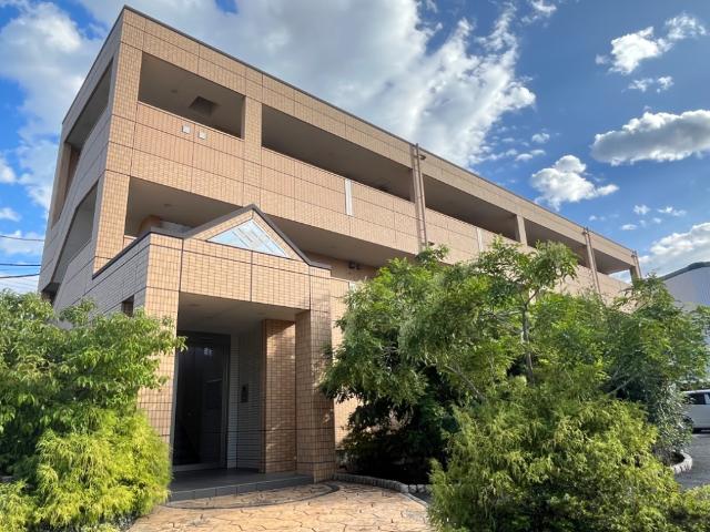 Ｂｏｎ　Ｃｈｉｃ　　（ボン　シック）　　 外観写真（昼）