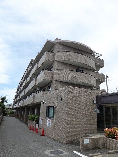 ライオンズマンション船橋三咲2階 建物外観　※前回募集時2024年6月の写真