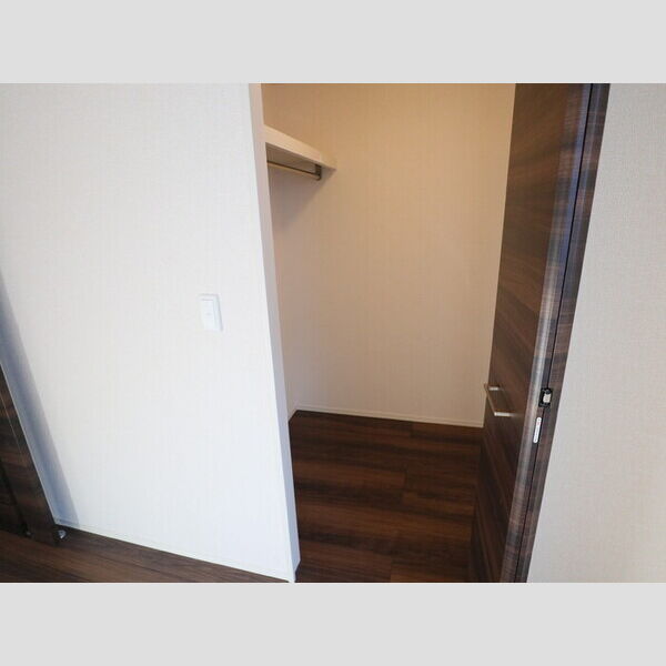 Free306号室 クローゼット