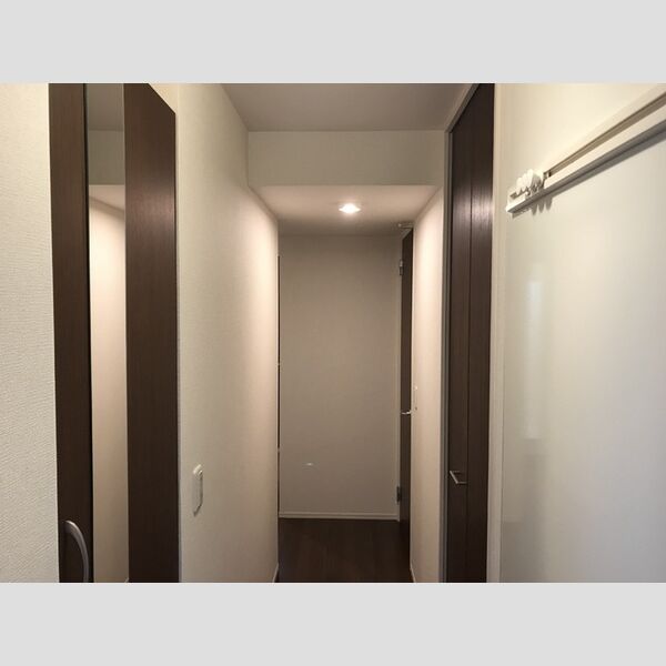 クレードルわかば205号室 玄関