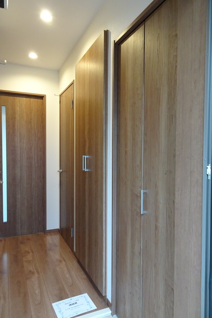 テラス妙蓮寺 玄関