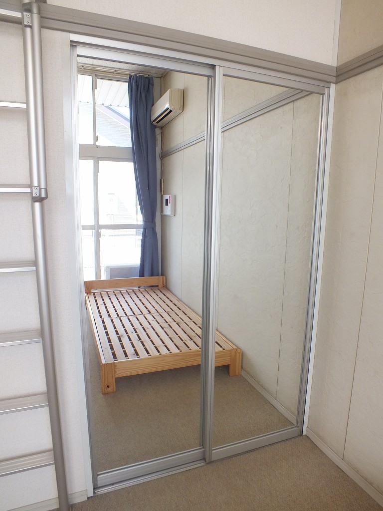 レオパレスヴェルドミールイマイ 内観