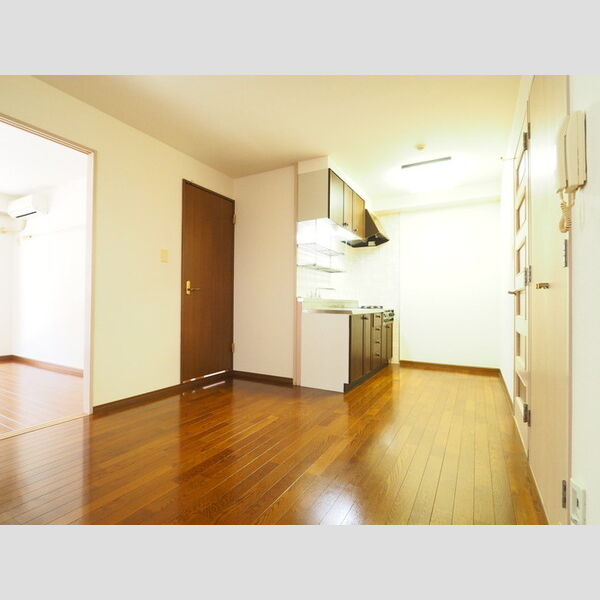 クレボナール三田 リビング