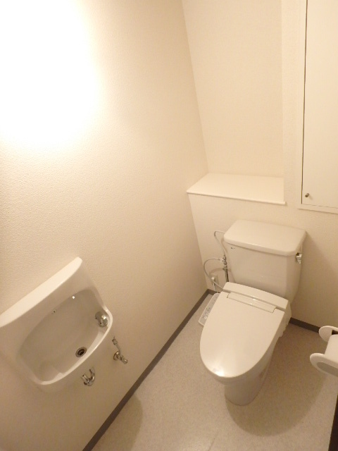 リズムタワーⅡ ◆手洗い場・収納スペースがあるトイレ◆