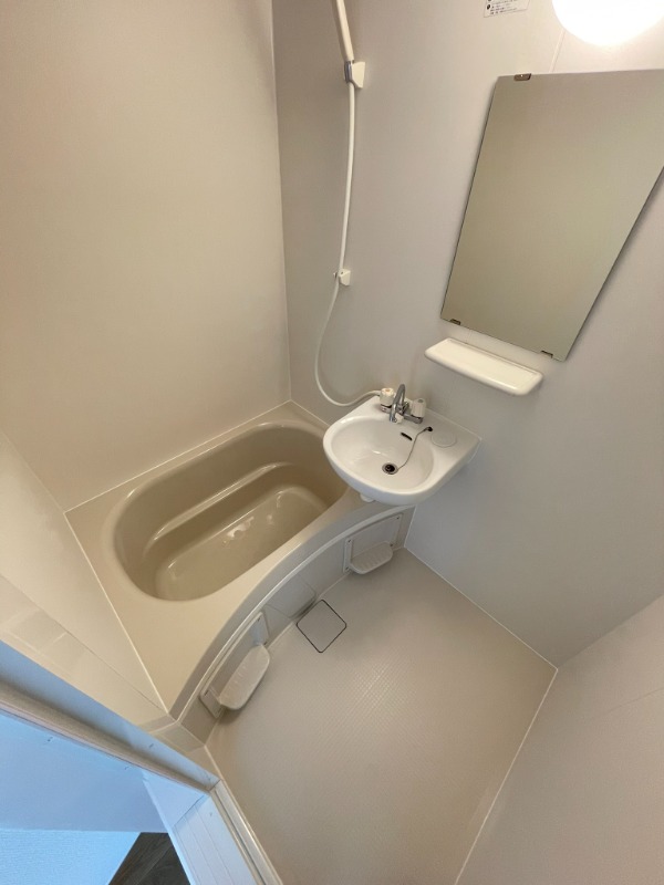 ハイツ中里 102号室の写真です