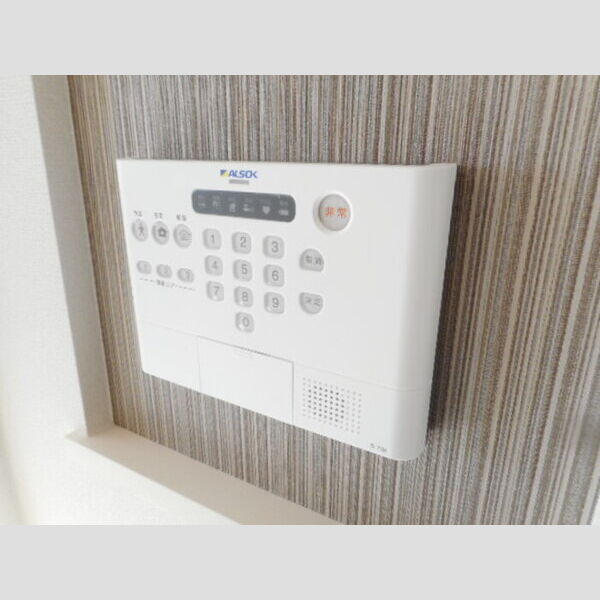 テラス市川高谷303号室 ALSOKホームセキュリティ標準搭載