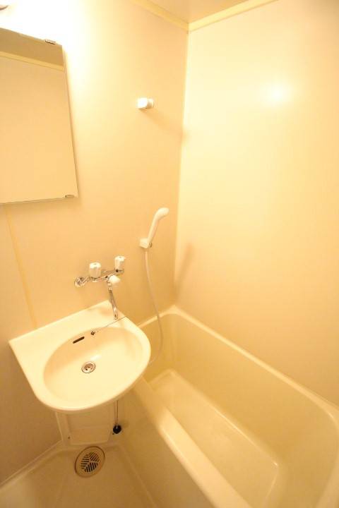 ニューポートハイツ2階 部屋その他