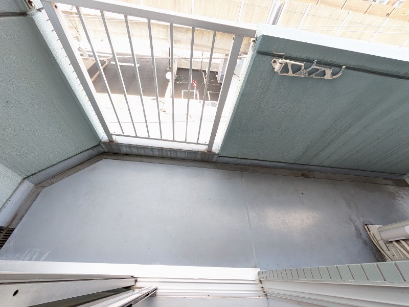 ベルエキップ一番館(E-143) バルコニー