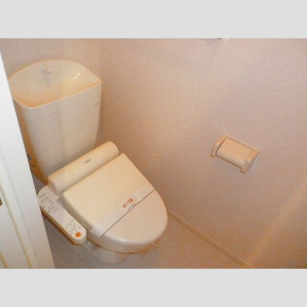 ルーエ　A トイレ　温水洗浄暖房便座