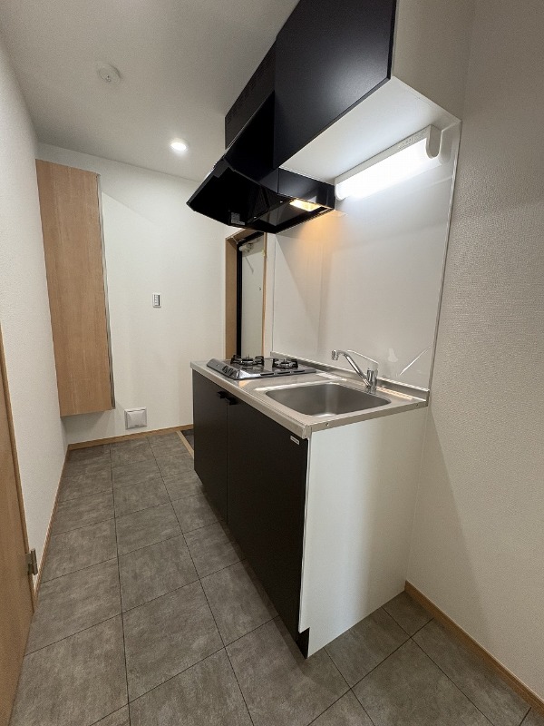 B.1階 キッチン