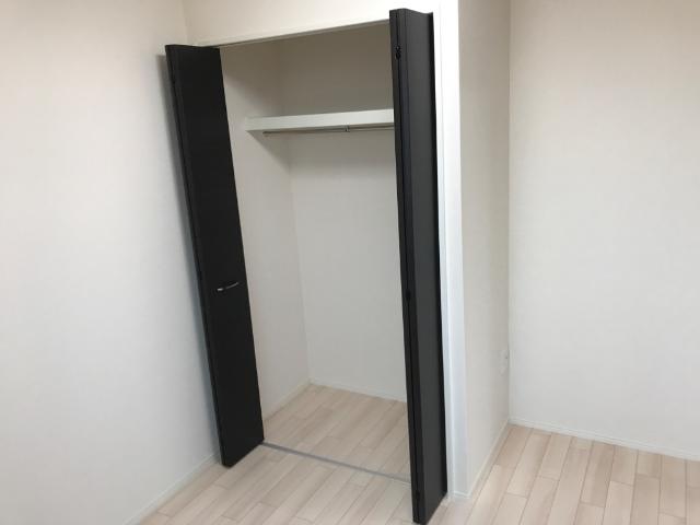 ルミナス クローゼット