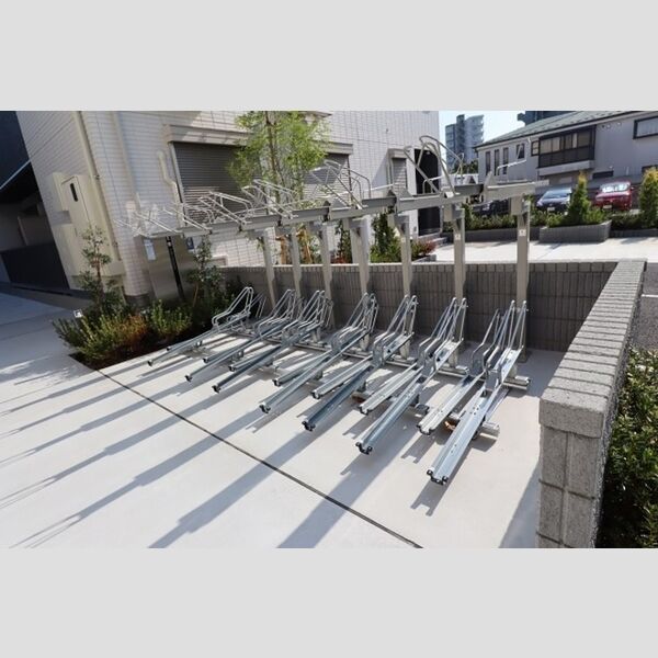 アヴァンス江戸川 駐輪場