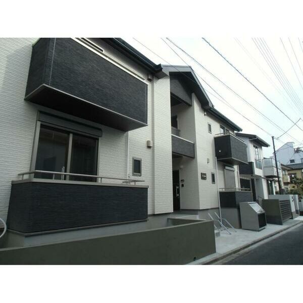 ビアンカ東金町D棟の外観画像