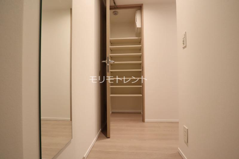 イプセ代々木上原Hills3階 室内写真