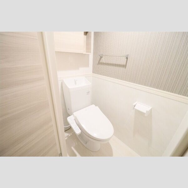 D-KISARIA　EⅠ203号室 温水洗浄暖房便座