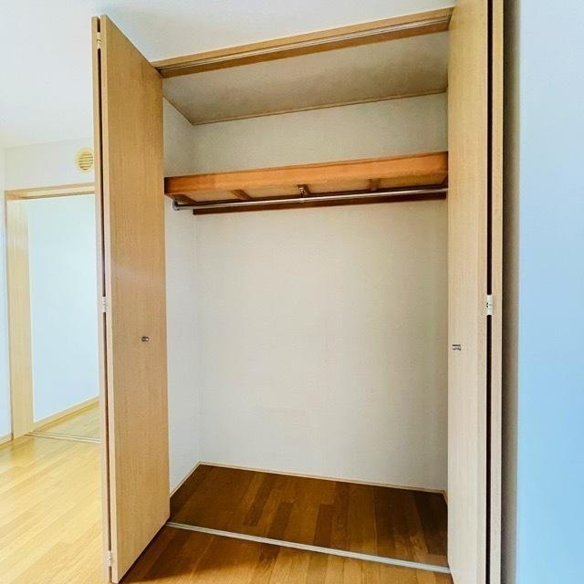 ファミール烏山2階 収納