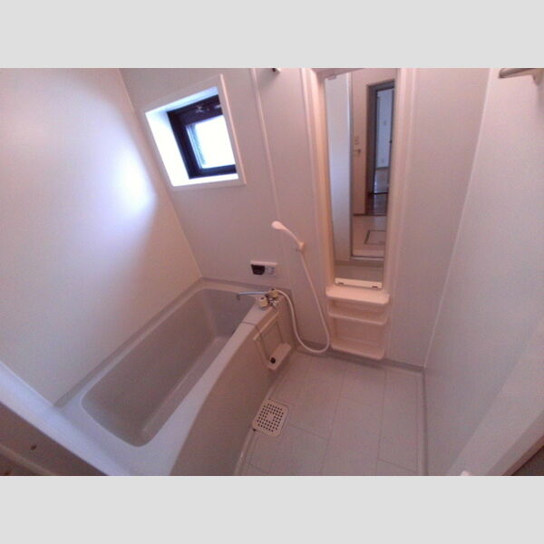 ピラタス　Ⅴ 浴室