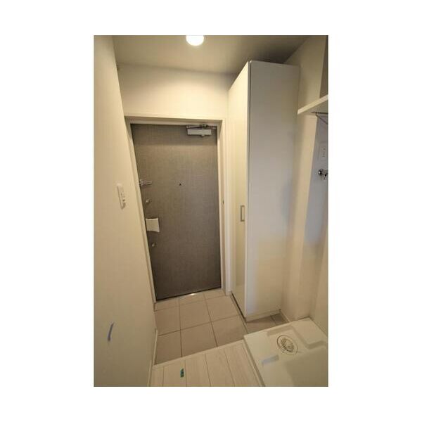 ピアコートTM練馬春日町弐番館403号室 玄関