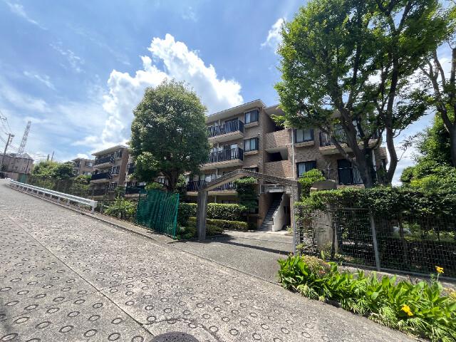 綱島富士見台パーク・ホームズF棟の外観画像