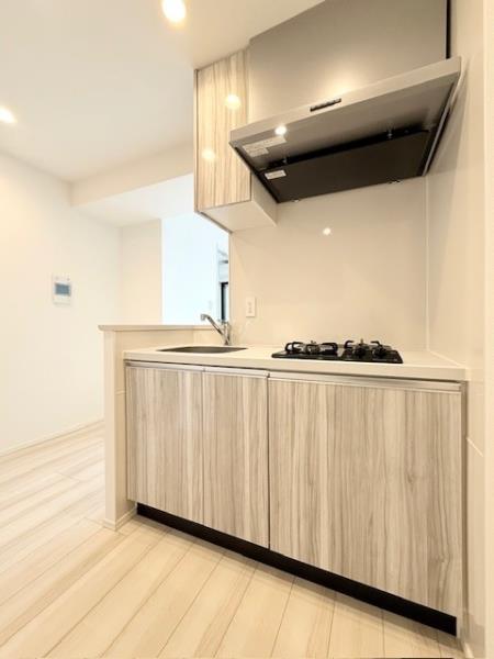Ｓｏｌａｓｔ　Ｓｑｕａｒｅ綾瀬7階 キッチン