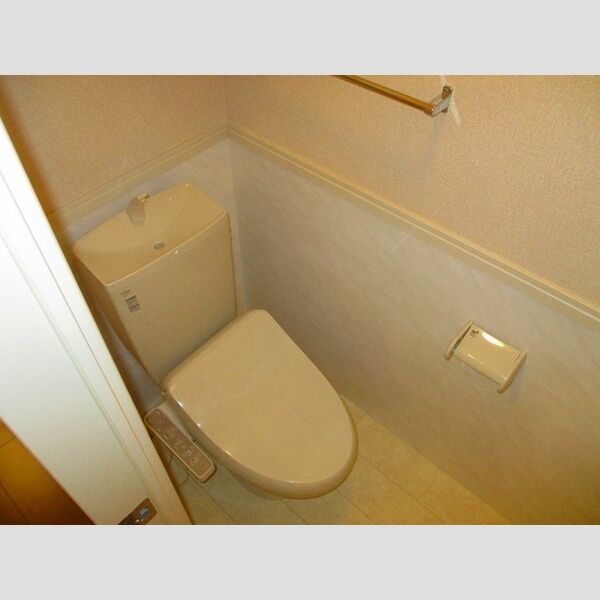 ヌーボイナリ金沢 温水洗浄暖房便座