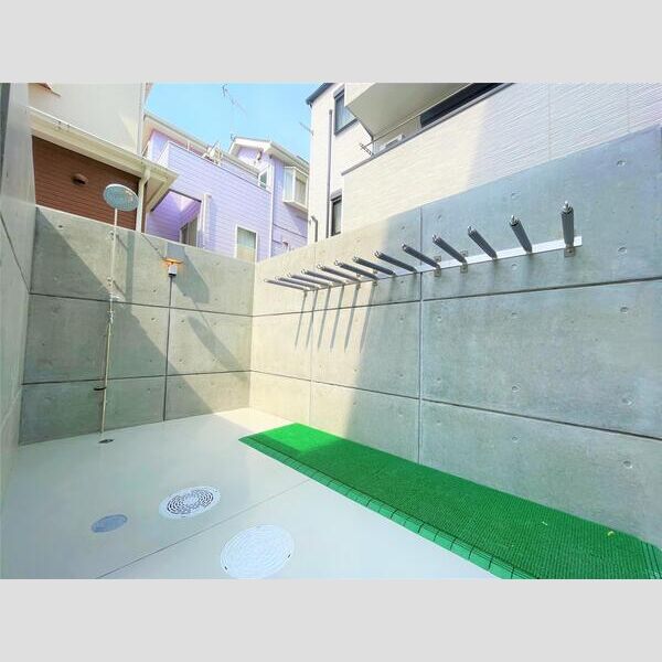 プライマル片瀬江ノ島101号室 エントランス