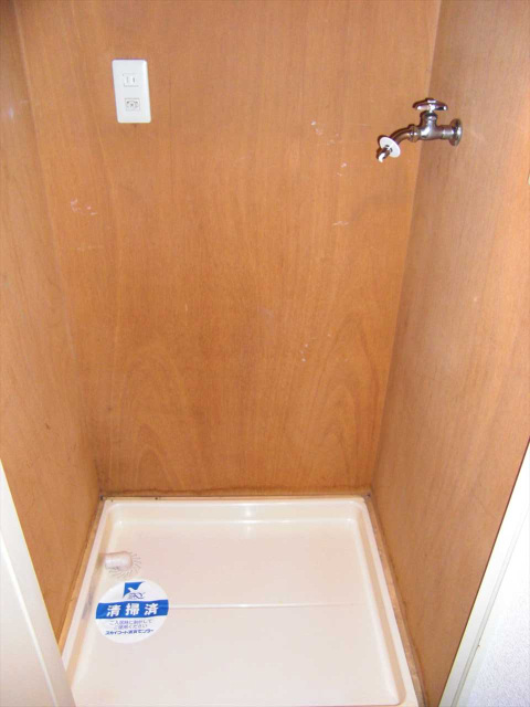 シティマンションオリエント伊勢佐木町208号室 洗濯機置き場