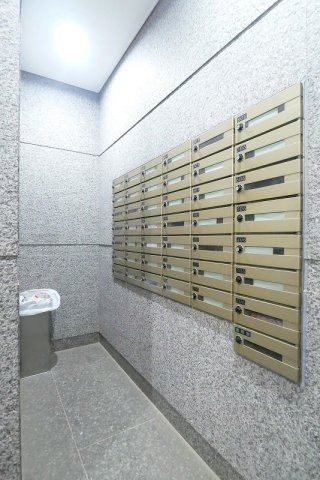 ミルーム中落合5階 外観