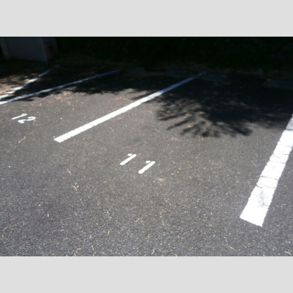 ファミネス　Ⅲ 駐車場(空き状況はご確認ください)