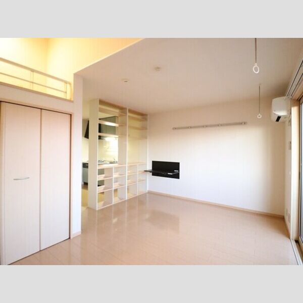 グランパティオ　Ⅲ 洋室12.75帖