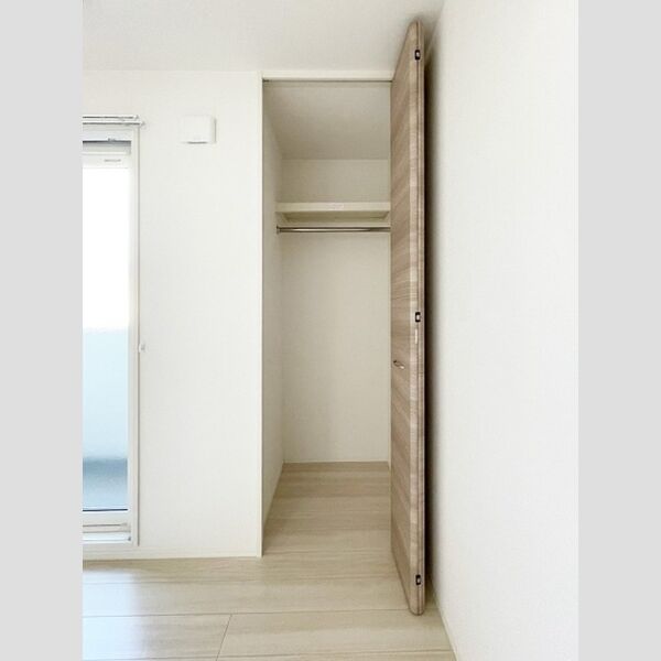 ルリアン江戸川 クローゼット