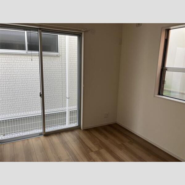 マイホームネクスト浦安富士見　1号棟 リビング