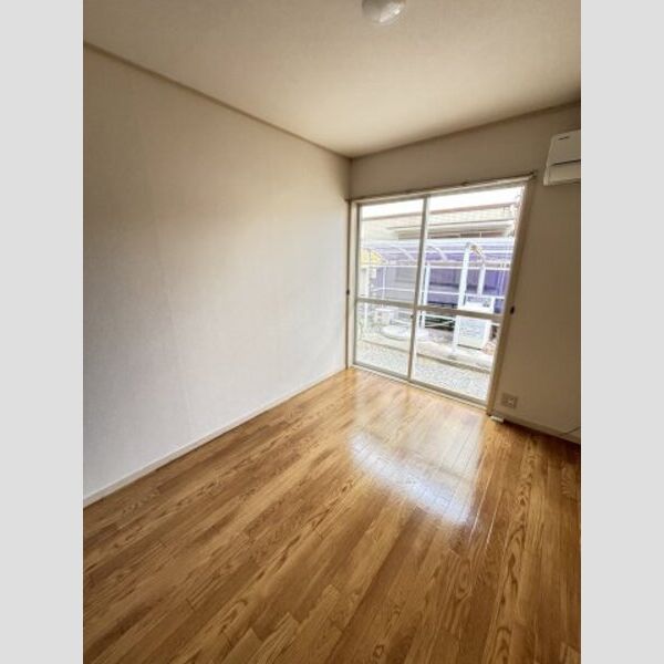 リュエル金沢文庫102号室 写真は同施工のものになります。