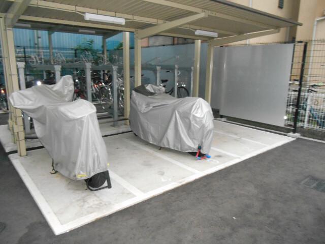 TFレジデンス川崎殿町WEST5階 バイク置場