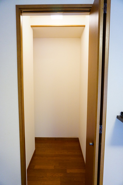 徳重コーポラス0102号室 収納