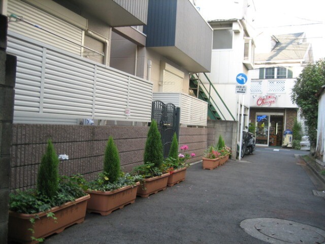 スターツ新井薬師 外観