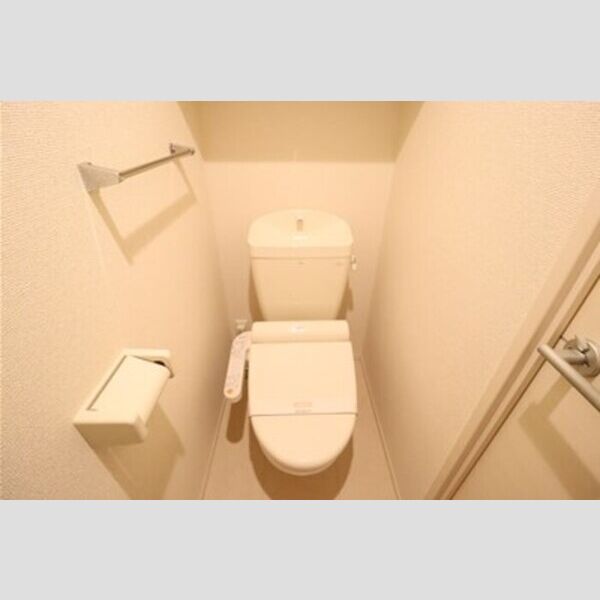 ウィルビューF106号室 温水洗浄暖房便座