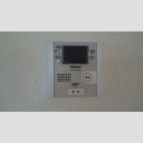 クロシェット　B テレビインターホン