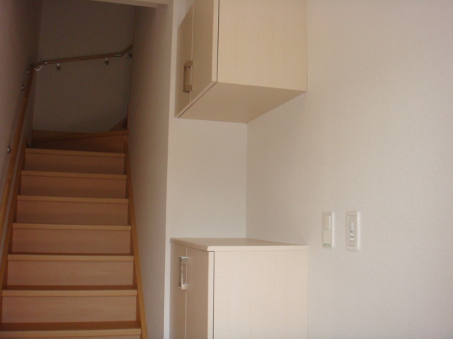 ヴェルクレスト202号室 シューズＢＯＸ