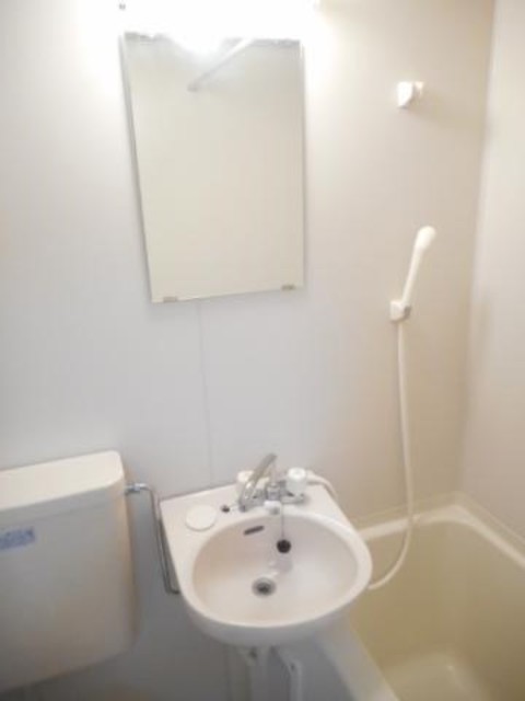アーバンスクエア江原町Ａ棟0202号室 洗面