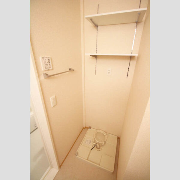 フォリウムー　A 室内洗濯機置場