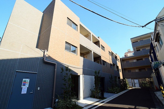 グランドコンシェルジュ千駄ヶ谷1階 外観