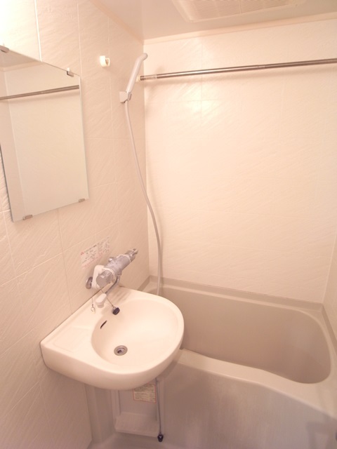 パレステュディオ新宿パークサイド8階 同タイプ別住戸写真となります。現況と異なる場合がございます。