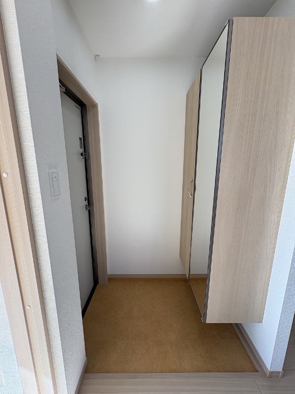 グリーングラス3階 玄関