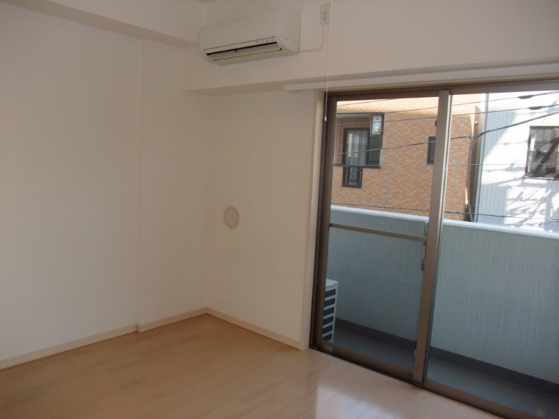 アランシア本所吾妻橋 リビング