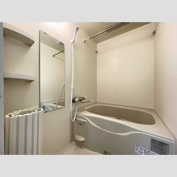 ミラージュ新子安406号室 浴室換気乾燥機