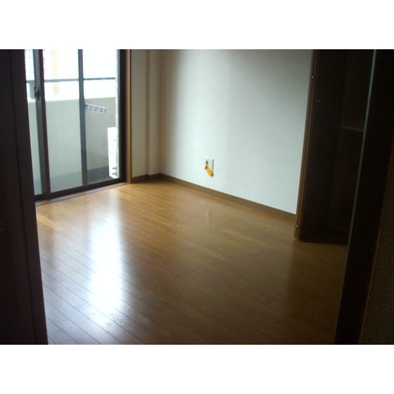 フローラ富士見台 内観